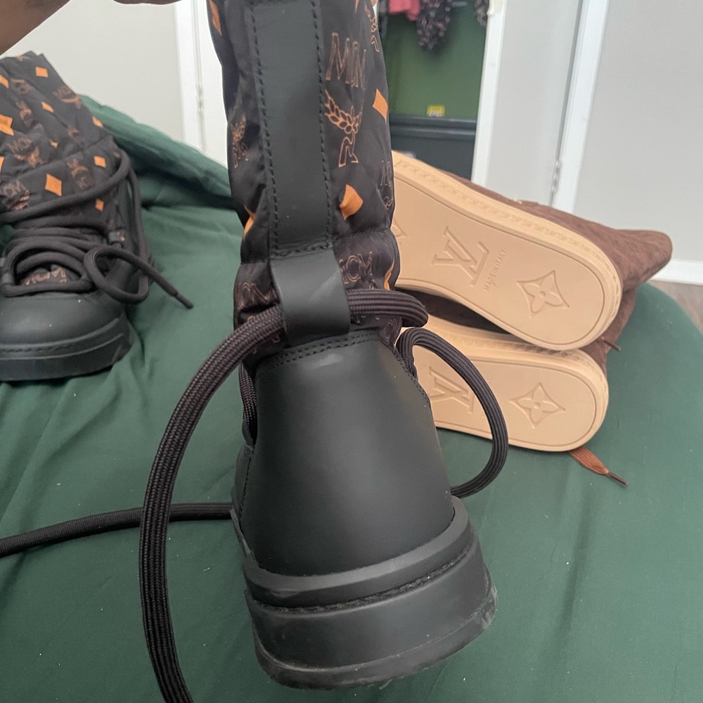 Mcm Black And Orange Patterned Boots - image 4